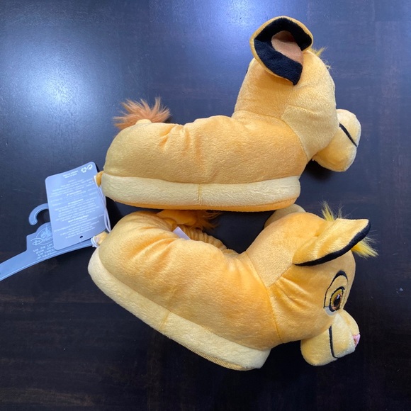 SOLD Simba The Lion King Slipper Soft - Picture 10 of 14